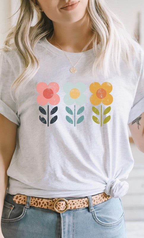 Plus Daisies Tee
