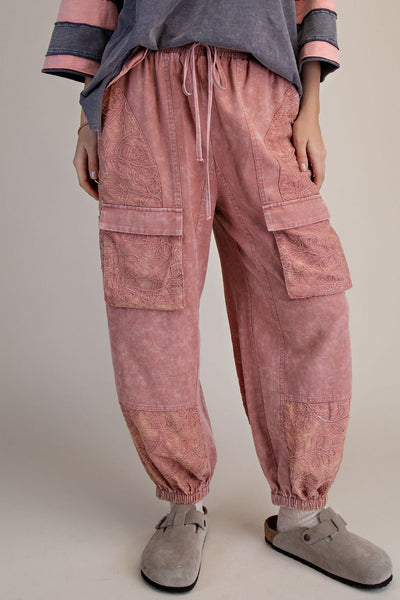 Eye Catcher Pants