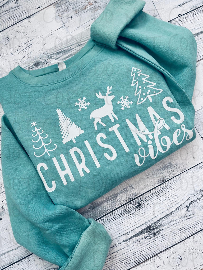 Christmas Vibes Pullover